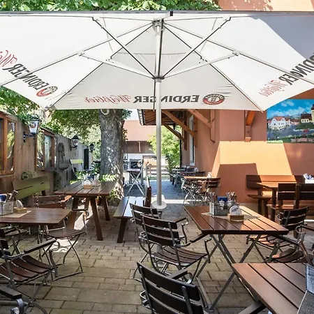 Landgasthof Zum Erdinger Weissbraeu Hotel 3*