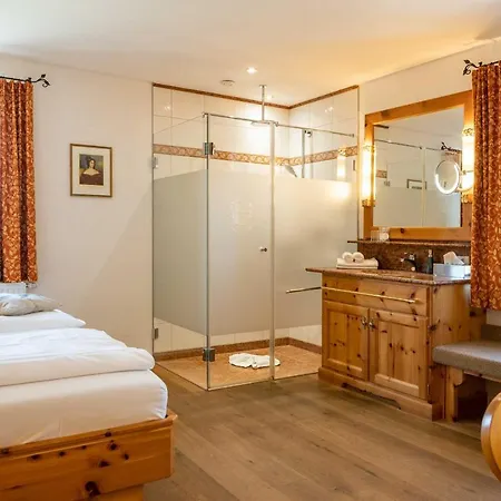 Landgasthof Zum Erdinger Weissbraeu Hotel