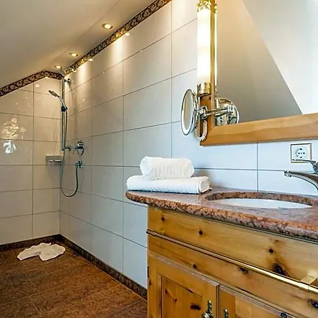 Landgasthof Zum Erdinger Weissbraeu Hotel 3*