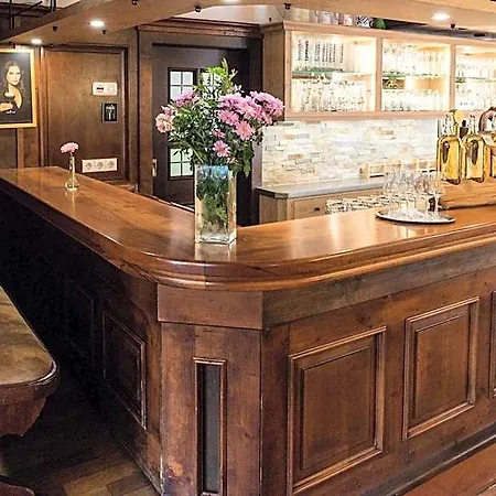 Landgasthof Zum Erdinger Weissbrau 3*