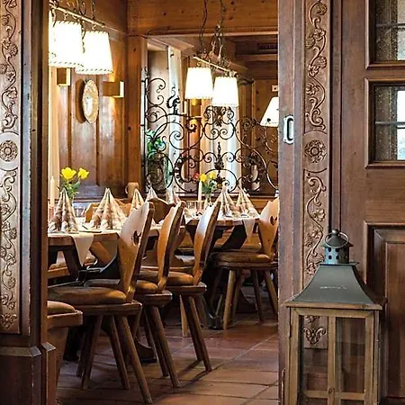 Landgasthof Zum Erdinger Weissbrau 3*